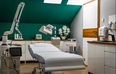 Klinika Medycyny Estetycznej RusiNOVA